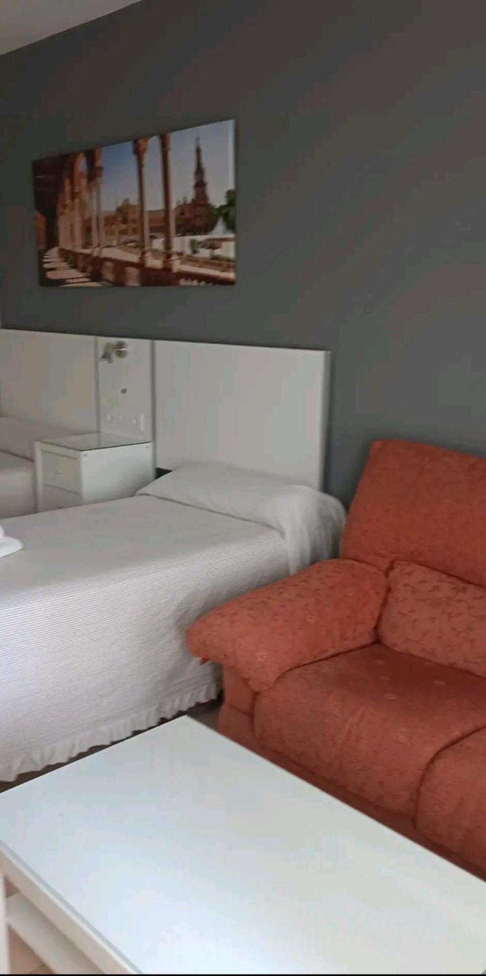 Apartamento Triana, 5 Mins Centro Севилья Экстерьер фото